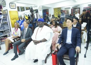 ‘Eco-friendly LG OLED TV Packaging Box Helping African Climate Change’