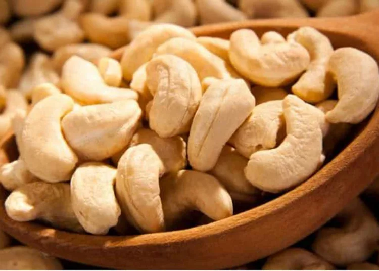 Cashew-Nuts