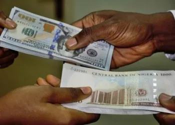 Parallel Market Exchange Rate Falls To N1,320/$1