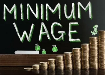 New Minimum Wage Faces Uncertainty Amidst Soaring Inflation, Economists Warn