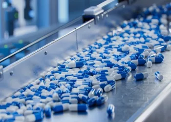 FG Raises Over $1bn To Boost Local production Of Drugs 
