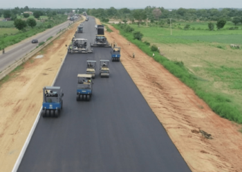 FG Approves Concrete Redesign For 127km Abuja-Kaduna Dual-Carriageway Project