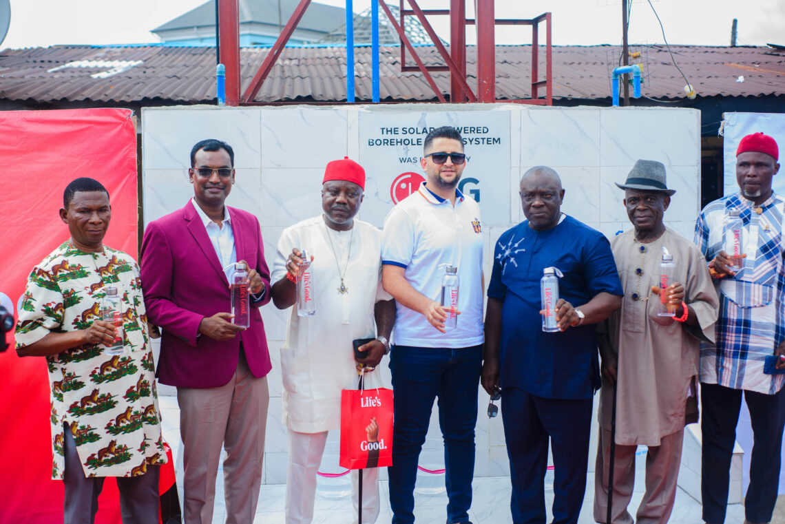L-R: Community Leader, Friday Godspower Mbinye, Head, Corporate Marketing, LG Electronics, Hari Elluru, Community Leader, Eze Ohazurume Ochere, Barr. Brave Wobo, Branch Manager Port Harcourt, Fouani Nigeria Limited, Mahmoud Youssef,, Eze (Hon.) Okechukwu Abbey, Eze Nchemini, and Secretary, Port Harcourt Council of Traditional Rulers, Elder Peter Woke at the commissioning of LG Life is Good Initiative Borehole Donation to communities in Port Harcourt held recently.