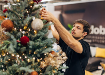 How To Embrace More Than Just Festive Period In Business