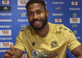 Dennis Joins Blackburn Rovers On Loan