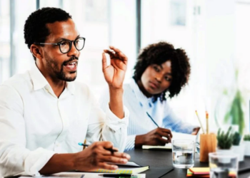How To Become Influential Leader At Workplace