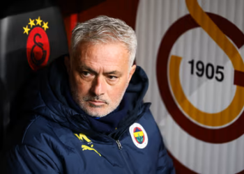 Fenerbahce Hit Back At Galatasaray Over Mourinho Racism Claim
