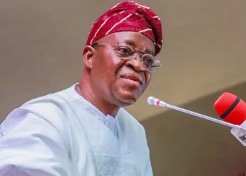 Oyetola Signs Performance Bond With Heads Of Agencies