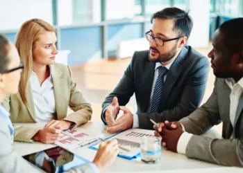 Leadership Accountability  (Holding Yourself To High Ethical Standards As A Leader)