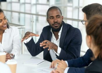 Top Executives Emphasise Importance Of CEO-HR Collaboration For Business Growth