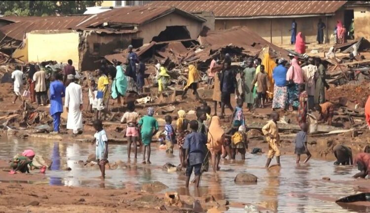 CAP,Nigerian Red Cross Society Support Mokwa Flood Victims