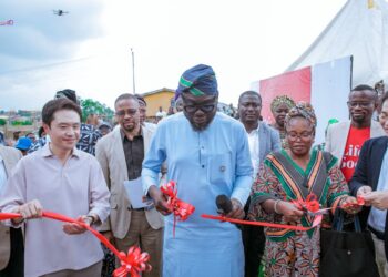 LG Electronics Inaugurates Solar-powered Borehole, Free Laundry Facility In Abeokuta