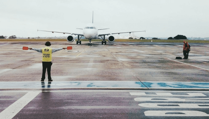 Government Reviews Air Traffic Controllers’ Retirement Age To 65