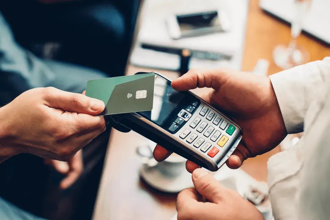 Madam Cash How Would You Handle Threats From Electronic Payment?